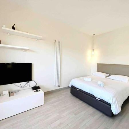 Il Gioiello : Apt 2 Pers, Clim, Piscine, Parking Antibes Exteriér fotografie
