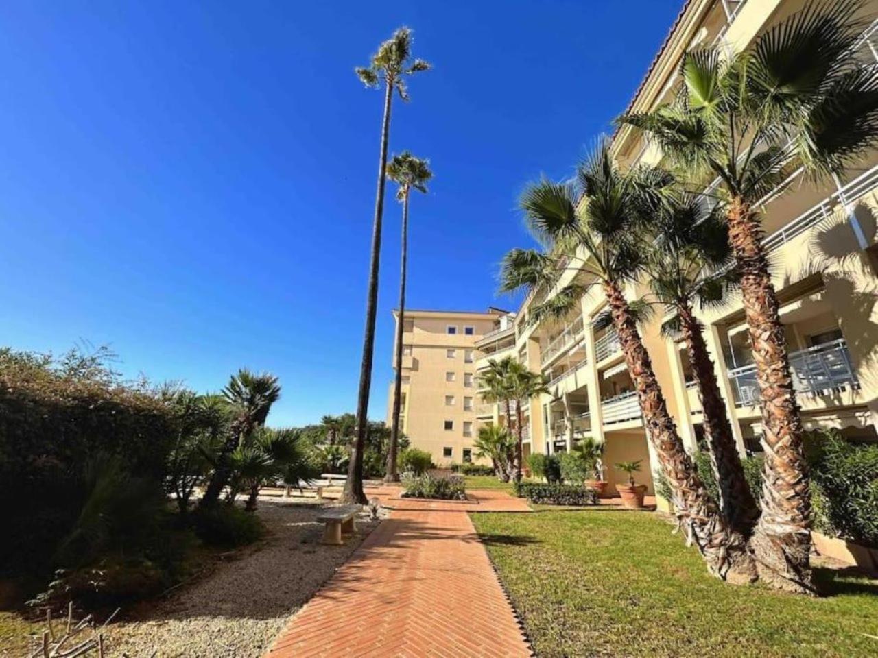 Il Gioiello : Apt 2 Pers, Clim, Piscine, Parking Antibes Exteriér fotografie